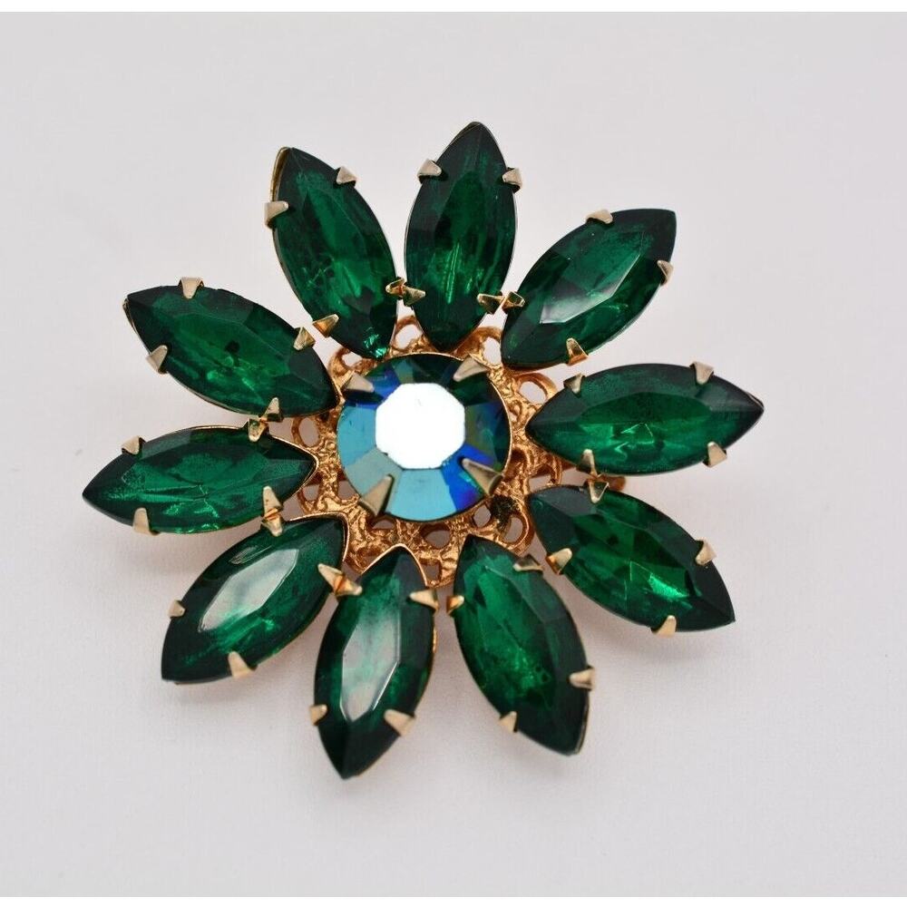 Vintage Crystal Flower Pin Brooch Green Prong Marquise Rhinestone Gold 60s BinF